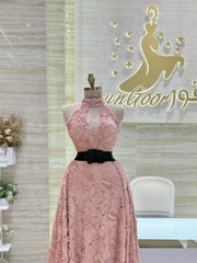 Elegant dresses can be made in a range of different colors.